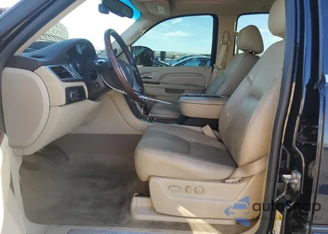 2014 Cadillac Escalade Premium из США, поврежденный, VIN 1GYS4CEF9ER180717